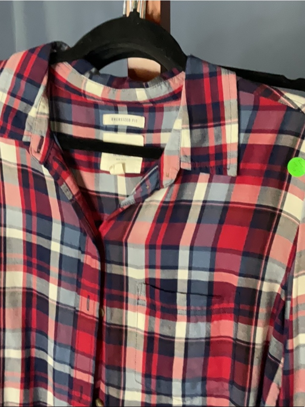 AE PLAID LONG SLEEVES SZ M